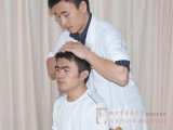 中医手法推拿治疗颈椎病